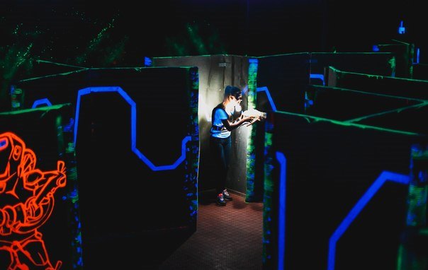 Игра в лазертаг в Санкт-Петербурге. Сервис Ultra Подарки. Купить лазертаг в городе Санкт-Петербургf. Попробуйте лазерный пейнтбол в лазертаг клубе. Цены на лазертаг. Сервис: UltraPodarki.ru 8 800 505 95 30. Лазертаг в Санкт-Петербурге, купить лазертаг Санкт-Петербург, лазертаг, купить лазертаг, лазерный пейнтбол Санкт-Петербург, лазертаг для детей Санкт-Петербург, лазертаг клуб, лазертаг клуб Санкт-Петербург