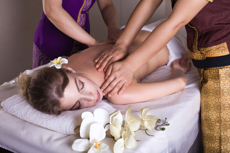  «Императорский массаж», выполняется двумя мастерами. Подарочные сертификаты Ultra Подарки. Купить оригинальный подарок или подарочный сертификат на СПА-процедуру "Императорский массаж". Сервис UltraPodarki.ru 8 800 505 95 30. Императорский массаж в Санкт-Петербурге, массаж, тайский массаж в Санкт-Петербурге, массаж двумя мастерами в Санкт-Петербурге, массажный салон Санкт-Петербург, релакс массаж #в Мосвке#, массаж всего тела в Санкт-Петербурге