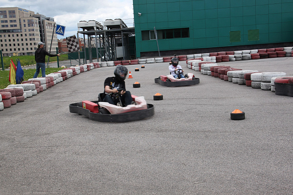 Картинг в Санкт-Петербурге. ULTRA ПОДАРКИ. Купить картинг в Санкт-Петербурге. Попробуйте участие в настоящей гонке и получите порцию незабываемых эмоций. Гонки на картах - это приятно и доступно. Сервис UltraPodarki.ru 8 (800) 505 95-30. Картинг Санкт-Петербург, картинг, гонки на картах Санкт-Петербург, гонки на картах, езда на карте Санкт-Петербург, езда на карте, купить картинг Санкт-Петербург, купить картинг, картинг цена Санкт-Петербург, картинг цена, картинг клуб Санкт-Петербург, картинг клуб, картинг центр, картинг центр Санкт-Петербург
