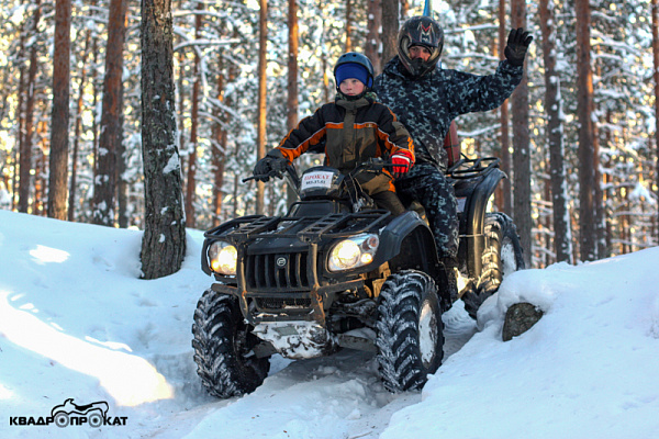 Прокат квадроциклов летом в Санкт-Петербурге. Сервис Ultra Подарки. Подарочный сертификат на прокат квадроциклов летом и зимой в Санкт-Петербурге. Закажите катание на квадроциклах недорого и наслаждайтесь активным отдыхом с друзьями. Выбирайте живописные маршруты для езды на квадроциклах. Сервис UltraPodarki.ru 8800-505-9530. Катание на квадроциклах, Прокат квадроциклов, езда на квадроцикле, прокат квадроциклов Санкт-Петербург, катание на квадроциклах Санкт-Петербург, Катание на квадроциклах зимой, Катание на квадроциклах летом, Сертификат на катание на квадроциклах 

