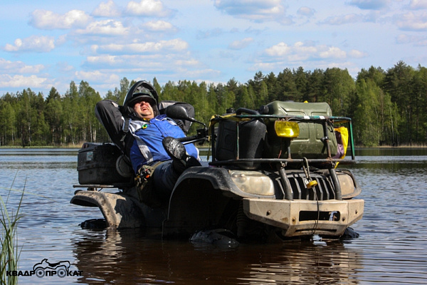 Прокат квадроциклов летом в Санкт-Петербурге. Сервис Ultra Подарки. Подарочный сертификат на прокат квадроциклов летом и зимой в Санкт-Петербурге. Закажите катание на квадроциклах недорого и наслаждайтесь активным отдыхом с друзьями. Выбирайте живописные маршруты для езды на квадроциклах. Сервис UltraPodarki.ru 8800-505-9530. Катание на квадроциклах, Прокат квадроциклов, езда на квадроцикле, прокат квадроциклов Санкт-Петербург, катание на квадроциклах Санкт-Петербург, Катание на квадроциклах зимой, Катание на квадроциклах летом, Сертификат на катание на квадроциклах 

