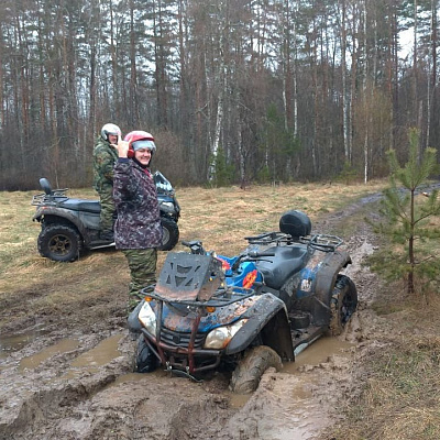 Катание на квадроциклах летом в Санкт-Петербурге. Сервис Ultra Подарки. Подарочный сертификат на катание на квадроциклах летом и зимой в Санкт-Петербурге. Закажите прокат квадроциклов недорого и наслаждайтесь активным отдыхом с друзьями. Выбирайте живописные маршруты для езды на квадроциклах. Сервис UltraPodarki.ru 8800-505-9530. Катание на квадроциклах, Прокат квадроциклов, езда на квадроцикле, прокат квадроциклов Санкт-Петербург, катание на квадроциклах Санкт-Петербург, Катание на квадроциклах зимой, Катание на квадроциклах летом, Сертификат на катание на квадроциклах 

