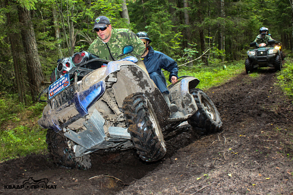 Прокат квадроциклов летом в Санкт-Петербурге. Сервис Ultra Подарки. Подарочный сертификат на прокат квадроциклов летом и зимой в Санкт-Петербурге. Закажите катание на квадроциклах недорого и наслаждайтесь активным отдыхом с друзьями. Выбирайте живописные маршруты для езды на квадроциклах. Сервис UltraPodarki.ru 8800-505-9530. Катание на квадроциклах, Прокат квадроциклов, езда на квадроцикле, прокат квадроциклов Санкт-Петербург, катание на квадроциклах Санкт-Петербург, Катание на квадроциклах зимой, Катание на квадроциклах летом, Сертификат на катание на квадроциклах 

