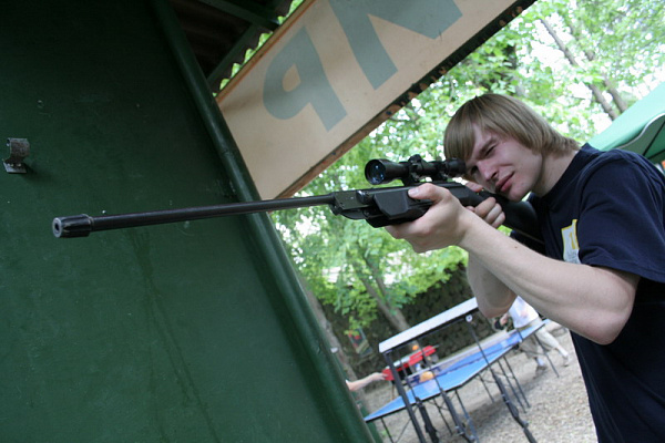 Стрельба из пневматического оружия в тире Санкт-Петербурга. Сервис Ultra Подарки. Пневматический тир. Купить подарочный сертификат на стрельбу из пневматического оружия в Санкт-Петербурге. Сервис UltraPodarki.ru 8 800 505 95 30. стрельбе из пневматического оружия Санкт-Петербург, стрелковый клуб Санкт-Петербург, стрельба из оружия Санкт-Петербург, пневматическое оружие Санкт-Петербург, пневматический тир Санкт-Петербург, стрельба из пневматического оружия, пулевая стрельба, пулевая стрельба Санкт-Петербург, пневматический тир в Санкт-Петербурге