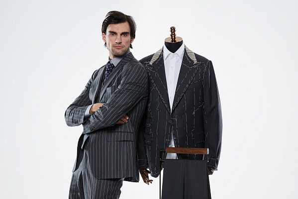 Индивидуальный пошив мужского костюма в Санкт-Петербурге. Ultra Подарки. Индивидуальный пошив мужского костюма в Санкт-Петербурге. Сервис: UltraPodarki.ru 8 800 505 95 30
. Индивидуальный пошив мужского костюма, пошив костюма на заказ, пошив пиджака, пошив брюк, пошив мужского костюма