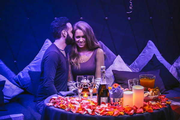 Романтическое свидание в кинотеатре в Санкт-Петербурге. Ultra Подарки. Купить романтическое свидание в кинотеатре в Санкт-Петербурге. Подарите самым близким незабываемые моменты и признайтесь в искренних чувствах. Сервис UltraPodarki.ru 8-800-505-95-30. Романтическое свидание в кинотеатре в Санкт-Петербурге, свидание в Санкт-Петербурге, свидание в кинотеатре, сертификат на свидание в кинотеатре, сертификат на свидание в Санкт-Петербурге, купить свидание, купить свидание Санкт-Петербург, первое свидание, девушка свидание, хороший кинотеатре, романтический кинотеатре, романтический вечер, романтический ужин, романтические любимому, романтическая музыка