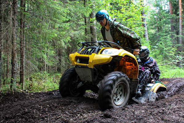 Прокат квадроциклов летом в Санкт-Петербурге. Сервис Ultra Подарки. Подарочный сертификат на прокат квадроциклов летом и зимой в Санкт-Петербурге. Закажите катание на квадроциклах недорого и наслаждайтесь активным отдыхом с друзьями. Выбирайте живописные маршруты для езды на квадроциклах. Сервис UltraPodarki.ru 8800-505-9530. Катание на квадроциклах, Прокат квадроциклов, езда на квадроцикле, прокат квадроциклов Санкт-Петербург, катание на квадроциклах Санкт-Петербург, Катание на квадроциклах зимой, Катание на квадроциклах летом, Сертификат на катание на квадроциклах 

