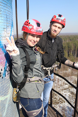 Роупджампинг - прыжки с верёвкой в Санкт-Петербурге. Подарочные сертификаты Ultra Подарки. Роупджампинг в Санкт-Петербурге - Экстремальный оригинальный подарок или подарочный сертификат на Роупджампинг - прыжки с верёвкой. Сервис UltraPodarki.ru 8-800-505-95-30. роупджампинг Санкт-Петербург, прыжок веревка Санкт-Петербург, роупджампинг, прыжок веревка, прыжок с веревкой, Подарок, подарочный сертификат, экстрим, экстремальный подарок