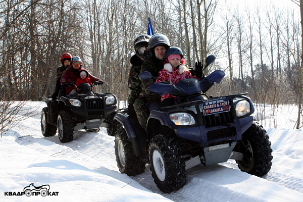 Прокат квадроциклов летом в Санкт-Петербурге. Сервис Ultra Подарки. Подарочный сертификат на прокат квадроциклов летом и зимой в Санкт-Петербурге. Закажите катание на квадроциклах недорого и наслаждайтесь активным отдыхом с друзьями. Выбирайте живописные маршруты для езды на квадроциклах. Сервис UltraPodarki.ru 8800-505-9530. Катание на квадроциклах, Прокат квадроциклов, езда на квадроцикле, прокат квадроциклов Санкт-Петербург, катание на квадроциклах Санкт-Петербург, Катание на квадроциклах зимой, Катание на квадроциклах летом, Сертификат на катание на квадроциклах 

